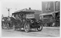 Automobile parade entry